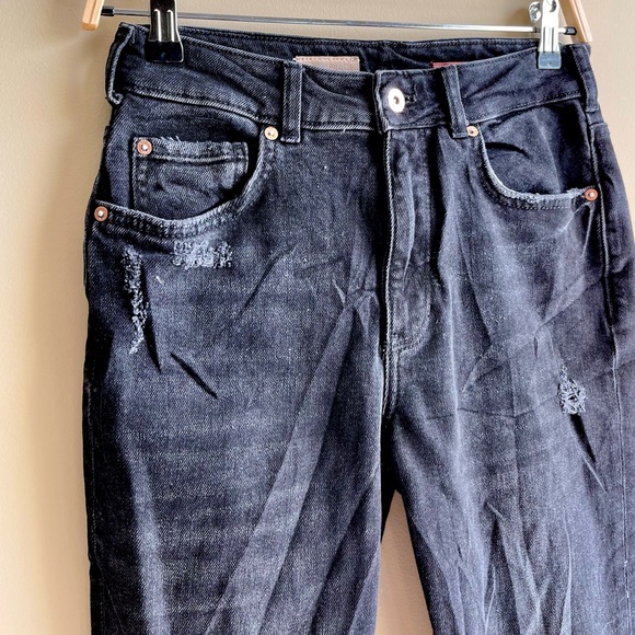 Anthropologie Pilcro The Vintage Straight Distressed Black Jeans - Picture 6 of 8